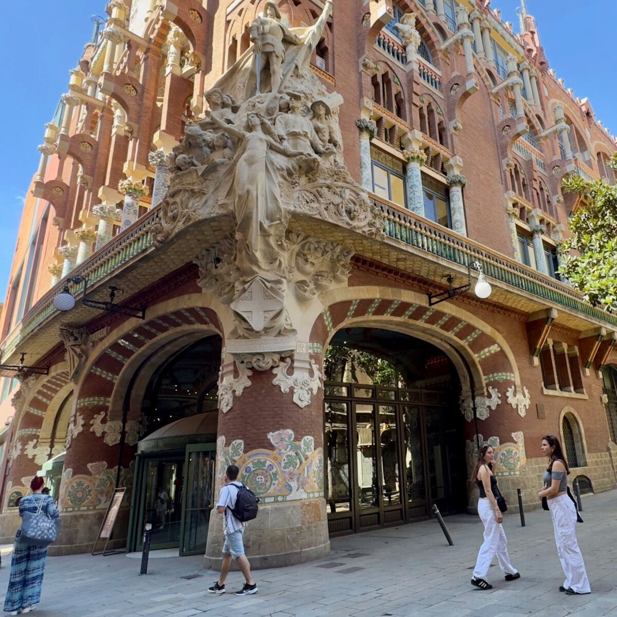 Découverte de Barcelone à vélo – Visites Guidées de Barcelone